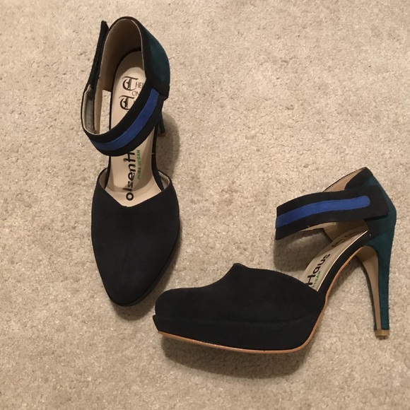 Olsen Haus Pure Vegan Heels “Never Worn” Size 8 - Picture 4 of 5